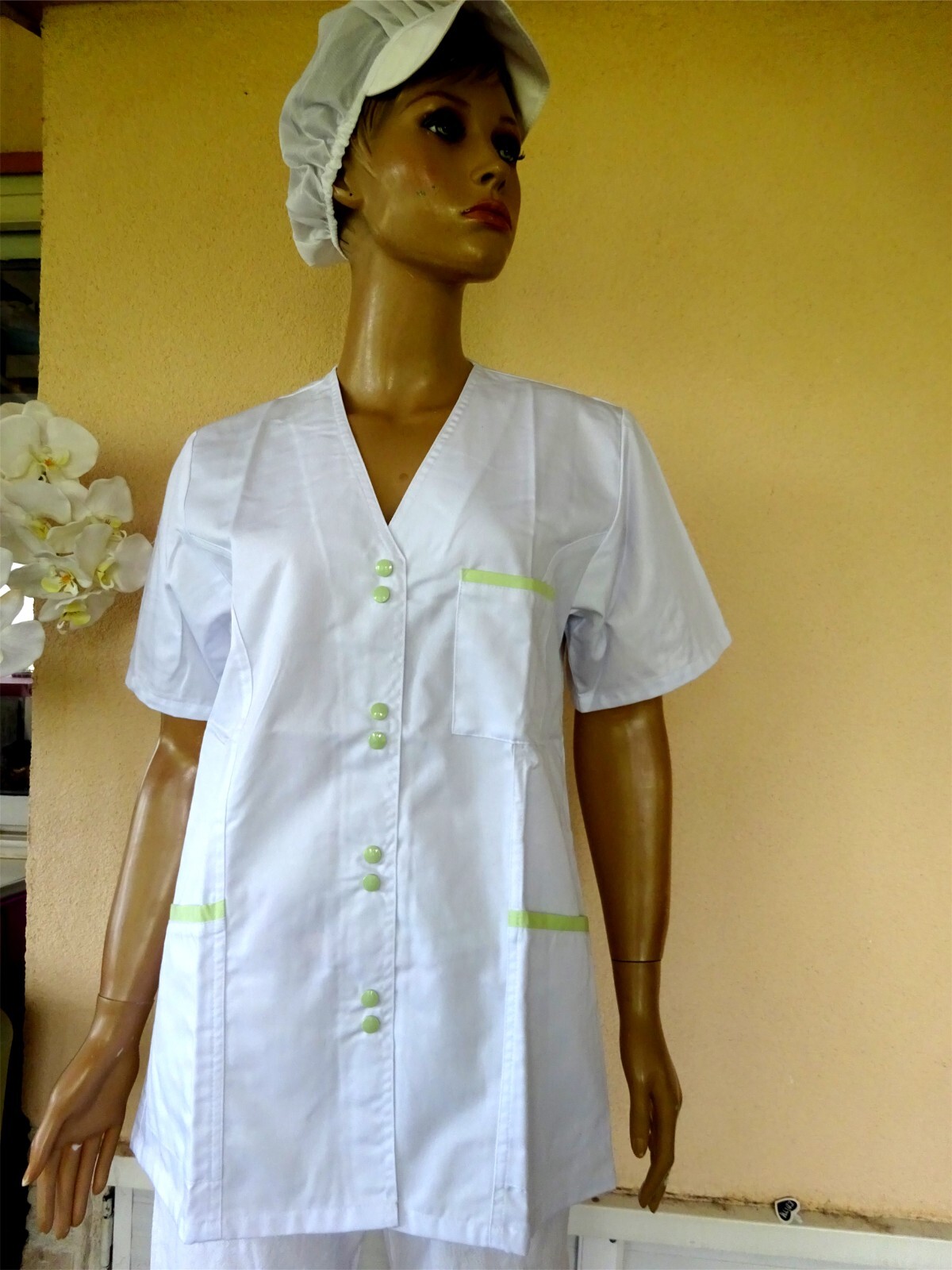 Blouse tunique d infirmiere blanc & vert medical coiffeur esthetique TM