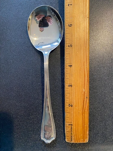 1. REED AND BARTON  HEPPLEWHITE   STERLING  GUMBO SOUP SPOON    POLISHED 12 AV.