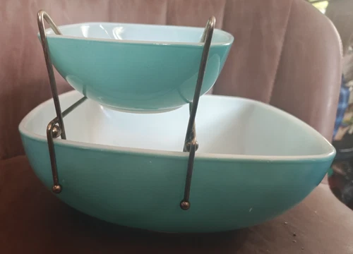 Vintage Pyrex Turquoise  Square Chip & Dip Set Bowl With Bracket MCM. beautiful