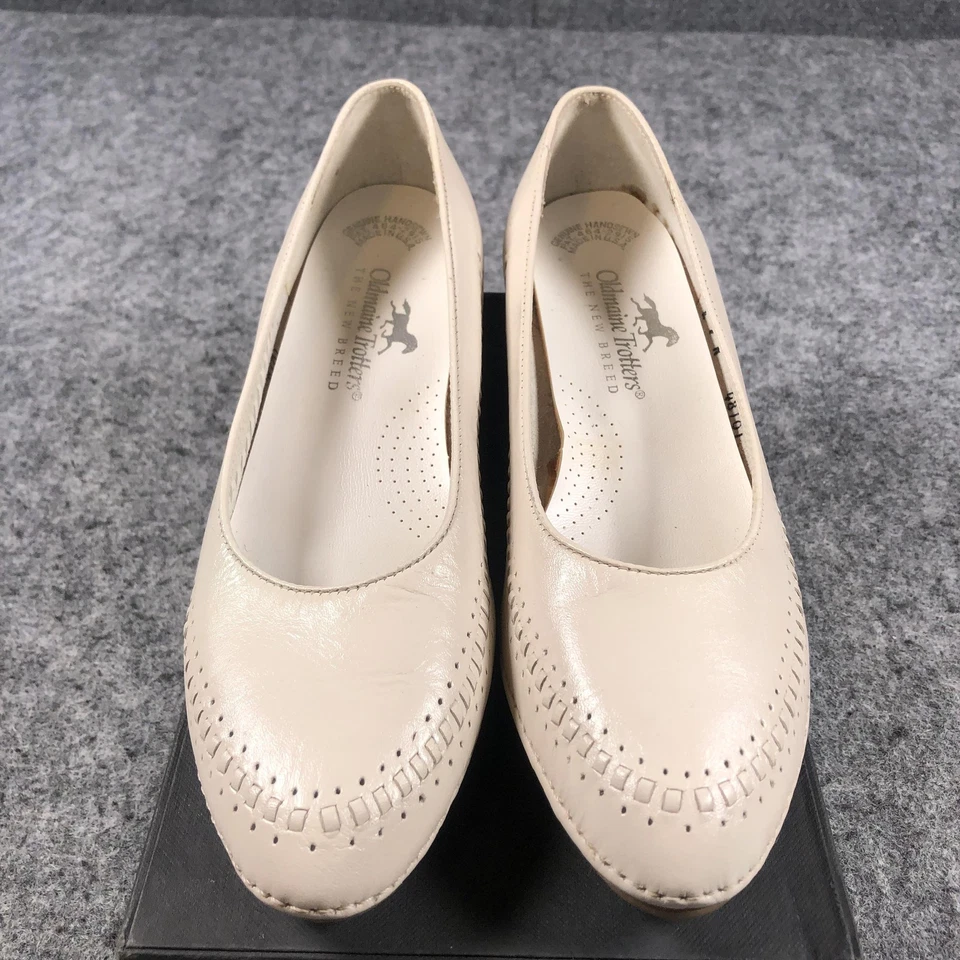 Zapatos de salón Oldmaine Trotters para mujer talla 8,5 beige cuero tacón bajo 48101 Foto 4 de 4