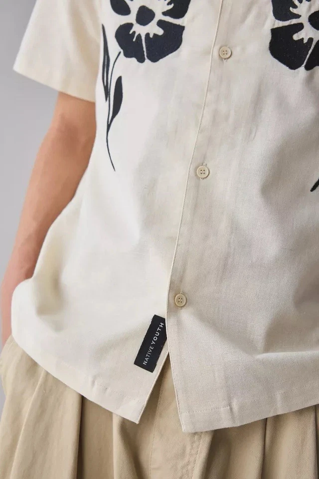 NATIVE YOUTH URBAN OUTFITTER CREAM BLACK EMBROIDERED ENGLAND DESIGN SHIRT XL NWT - Image 4 of 4