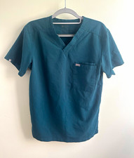 FIGS Men s Technical Collection V-Neck Short Sleeve Scrub Top, XS, Blue,
