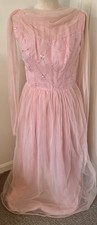Baby pink handmade Ballgown. Tulle Covered. Vintage 1950s. Size 10 *prom*