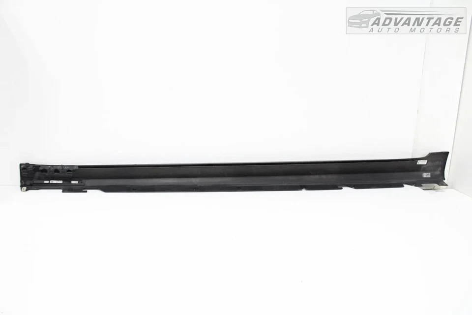 2016-2019 BMW 750I XDRIVE SEDAN RIGHT SIDE SKIRT ROCKER PANEL MOLDING COVER OEM - Image 3 of 4