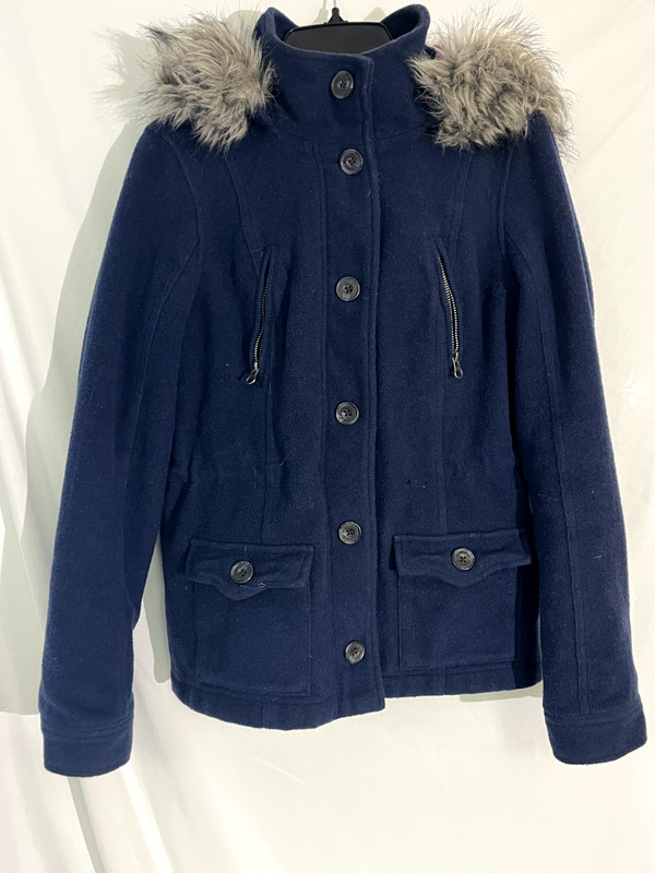 Blue Women's Aeropostale Winter Jacket w/Faux Fur Lined Hood Medium w/Pockets 