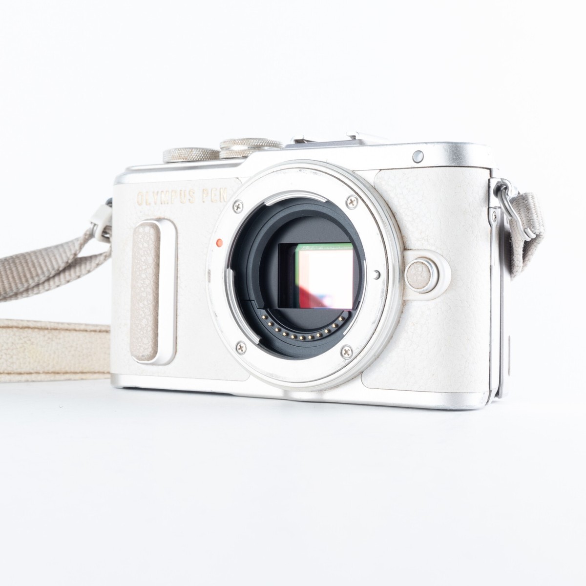 Works but Read* Olympus PEN E-PL8 16.1MP Digital Camera - White 