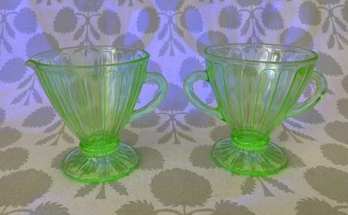 Hazel Atlas Green Depression Glass Uranium "Ribbon" Pattern Creamer & Sugar Bowl