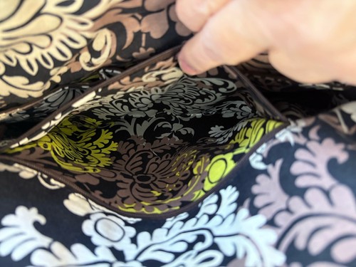 Vera Bradley große Umhängetasche Tasche einfarbig Espresso braun gesteppt Mikrofaser - Bild 7 von 13