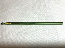 Unbranded Vintage Green Aluminum Crochet Hook Size J Made in Germany Used