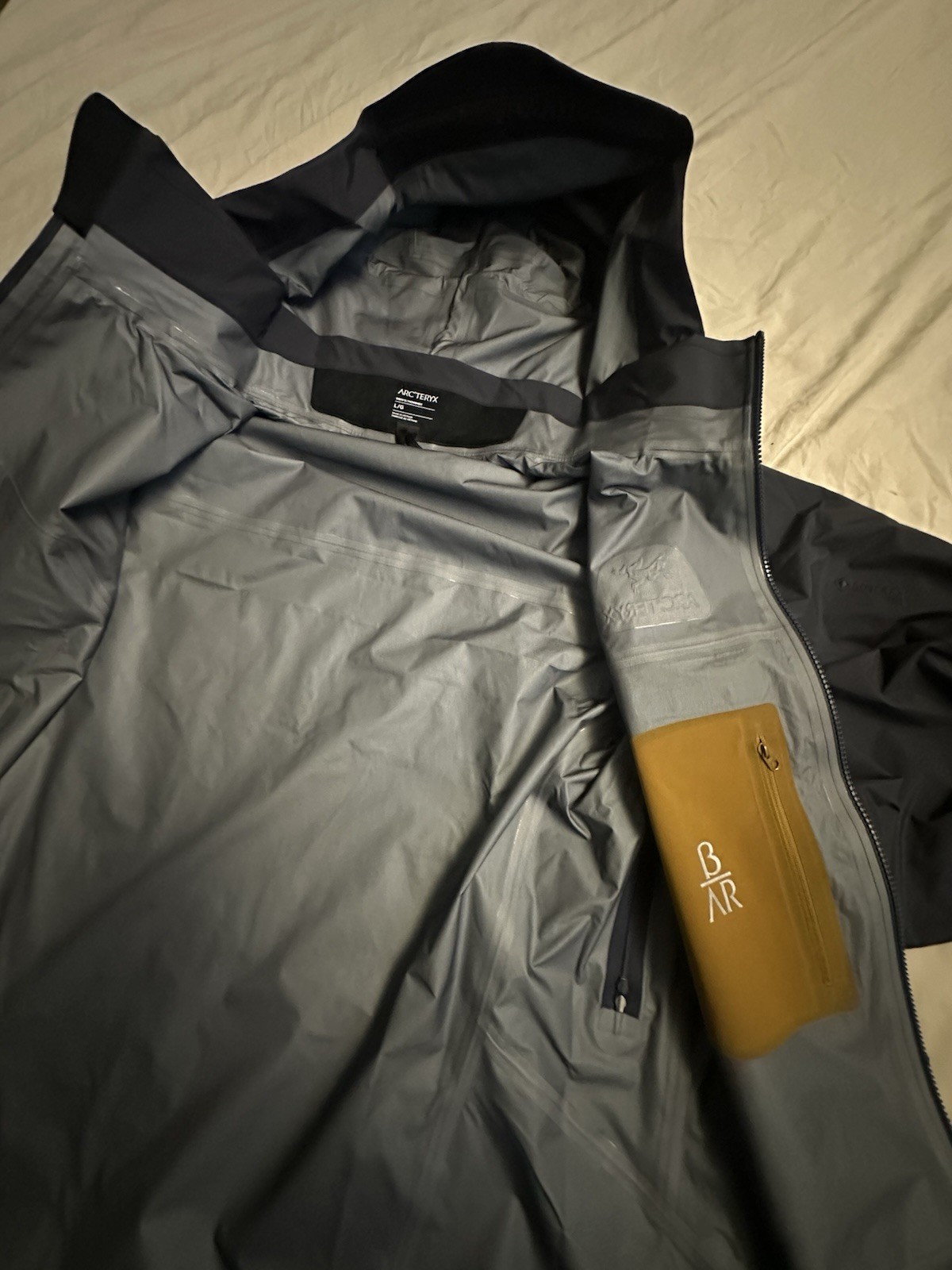 Arc’teryx Beta AR Jacket Mens Size Large thumbnail 3