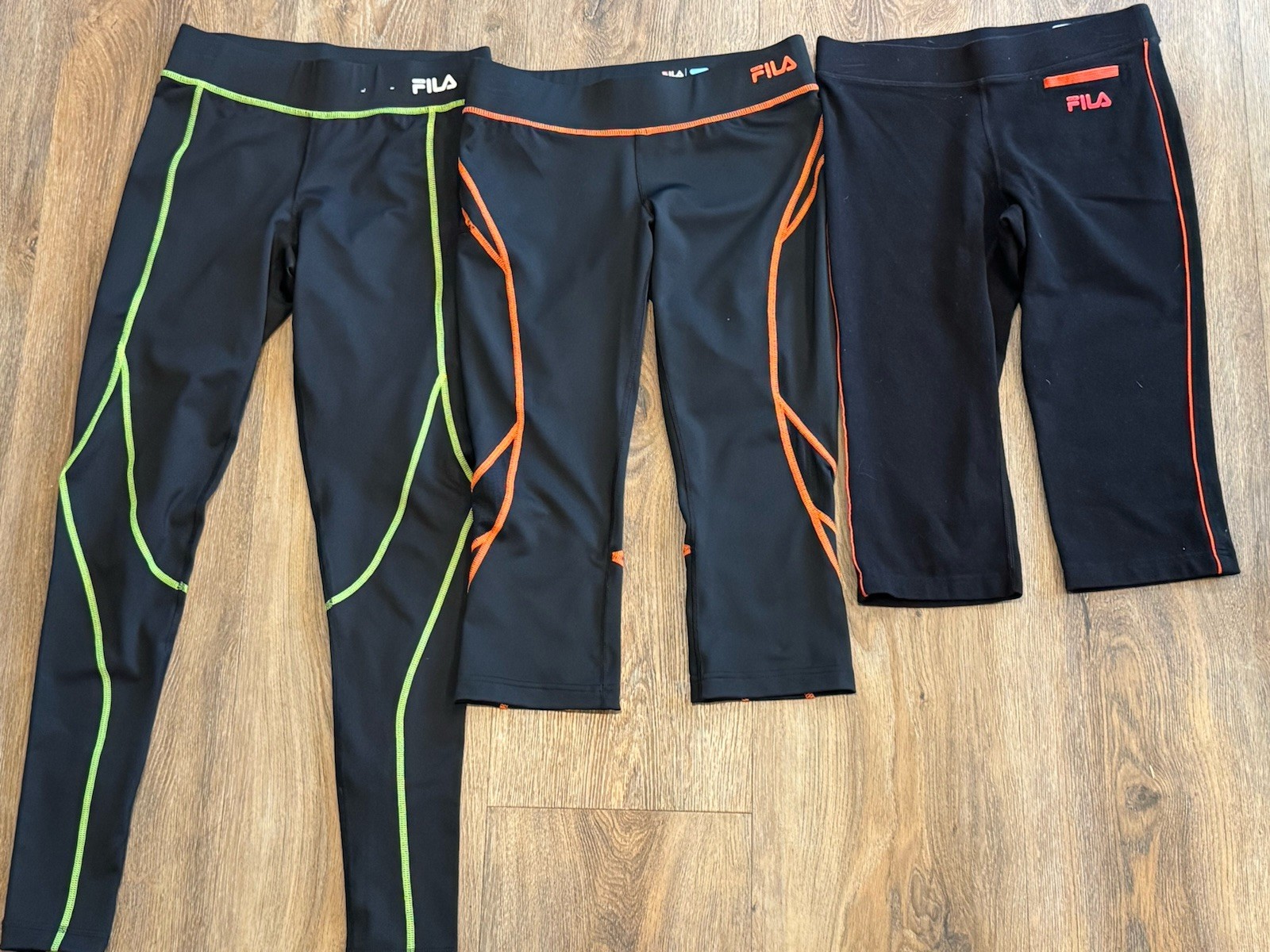 3 paia di pantaloni FILA Sport Yoga Esercizio Donna XS Nero Neon Arancione e Verde come nuovi