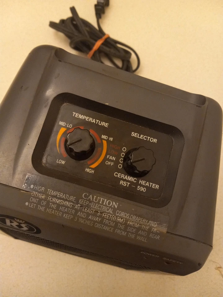 RST-590 TABLETOP CERAMIC HEATER - Royal Sovereign BRAND - Image 4 of 4