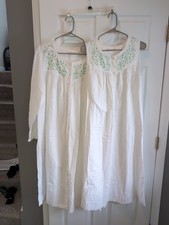 Gilligan  O'Malley Vintage White Cotton Green Embroided Nightgown  Robe Set L