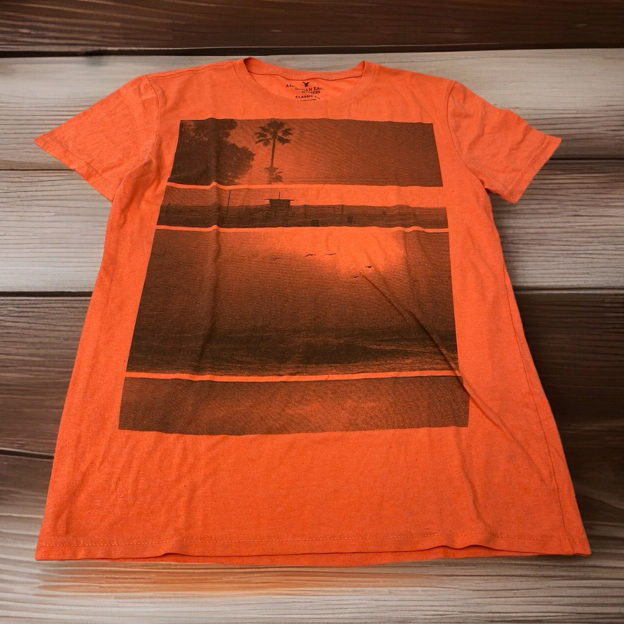 American Eagle Outfitters Men’s XS Extra Small Orange Beach Palm Tree T Shirt