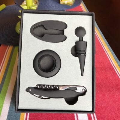 Picnic Time Metro 4-Piece Wine Tool Set, Black