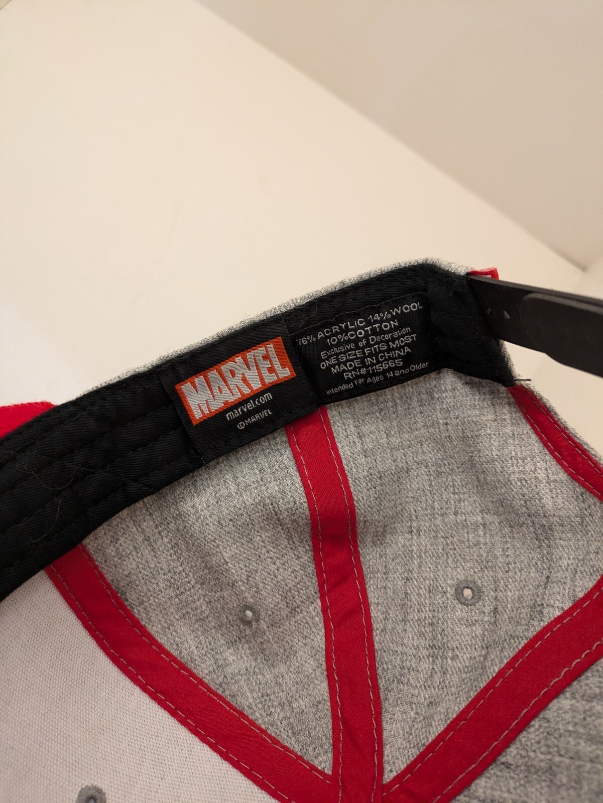 Deadpool Snapback Hat Gray and red Flat Brim Cap - image 6