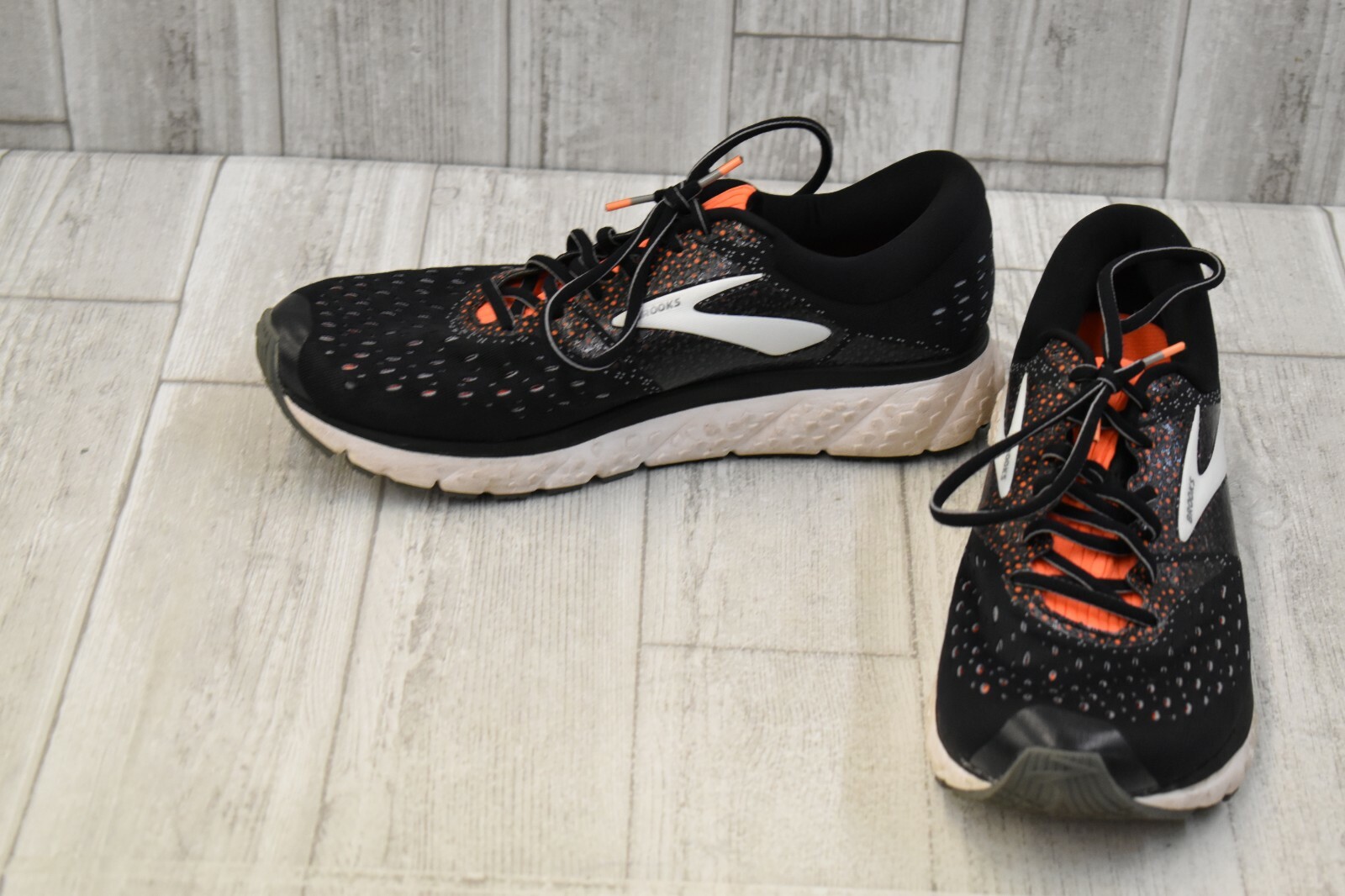 brooks glycerin 6 red