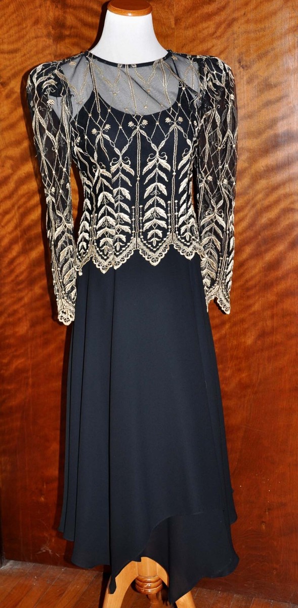 black and gold chiffon dress Vintage Cachet by Bari Protas With Embroidery MerchCategory1:SS24 BRIDAL Color:Green & Navy Abstract My 30 day idol Silk chiffon Whether you are missing