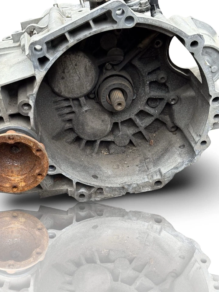 VOLKSWAGEN GOLF MK7.5 2.0 DIESEL 6 SPEED MANUAL GEARBOX CODE SRB 2017 - Image 4 of 4