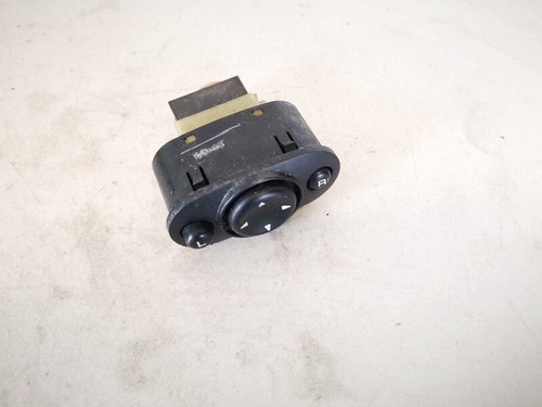Chrysler PT Cruiser 2000 Wing mirror control switch (Exterior Mirr #1690684-61