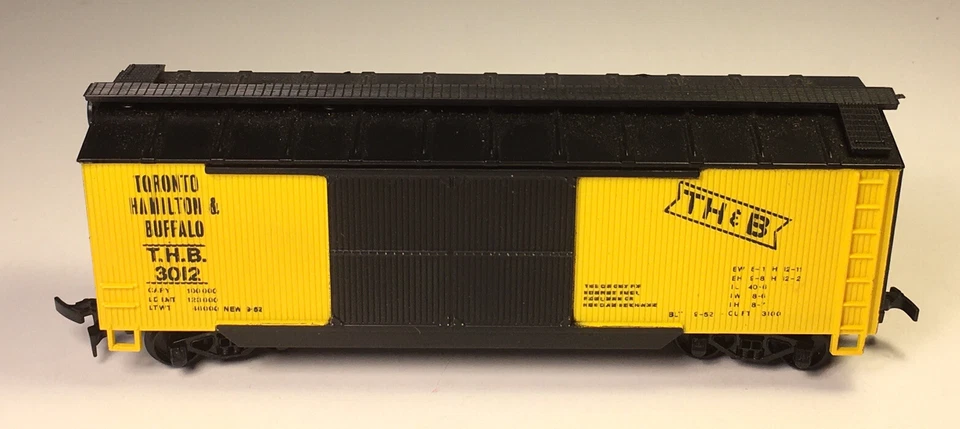 HO Scale “Toronto, Hamilton & Buffalo Boxcar #3012” our item D88 - Image 2 of 4