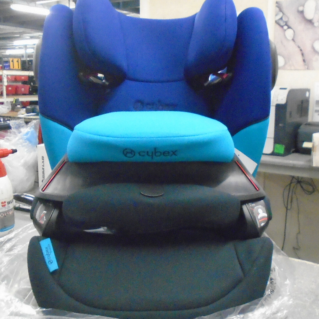 cybex solution blue moon