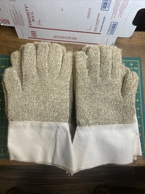 Heat Resistant Hot Mill Loop Out Gauntlets Gloves 6 Pair General Motors Issue