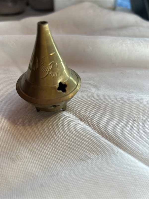Vintage Incense Brass Temple Cone Burning Chimney W/Feet 2 1/2 inches