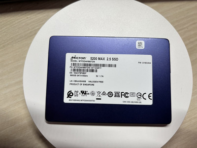 Micron 5200 MAX MTFDDAK960TDN · 960 GB 2,5'' SATA · 50.139 Betriebsstunden