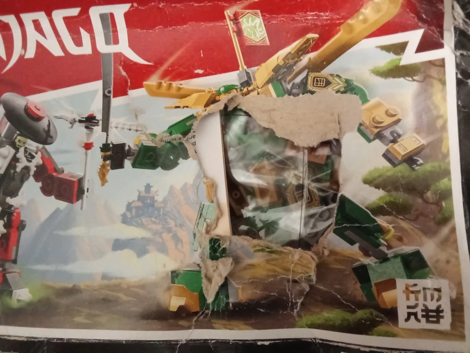 LEGO Ninjago 71781 Lloyd's Mech Battle EVO, photo 4 sur 5