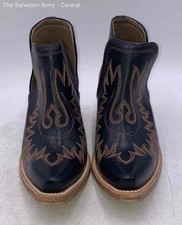 Ariat Womens Brown Leather Snip Toe Ankle Cowgirl Western Boots Size 7.5M