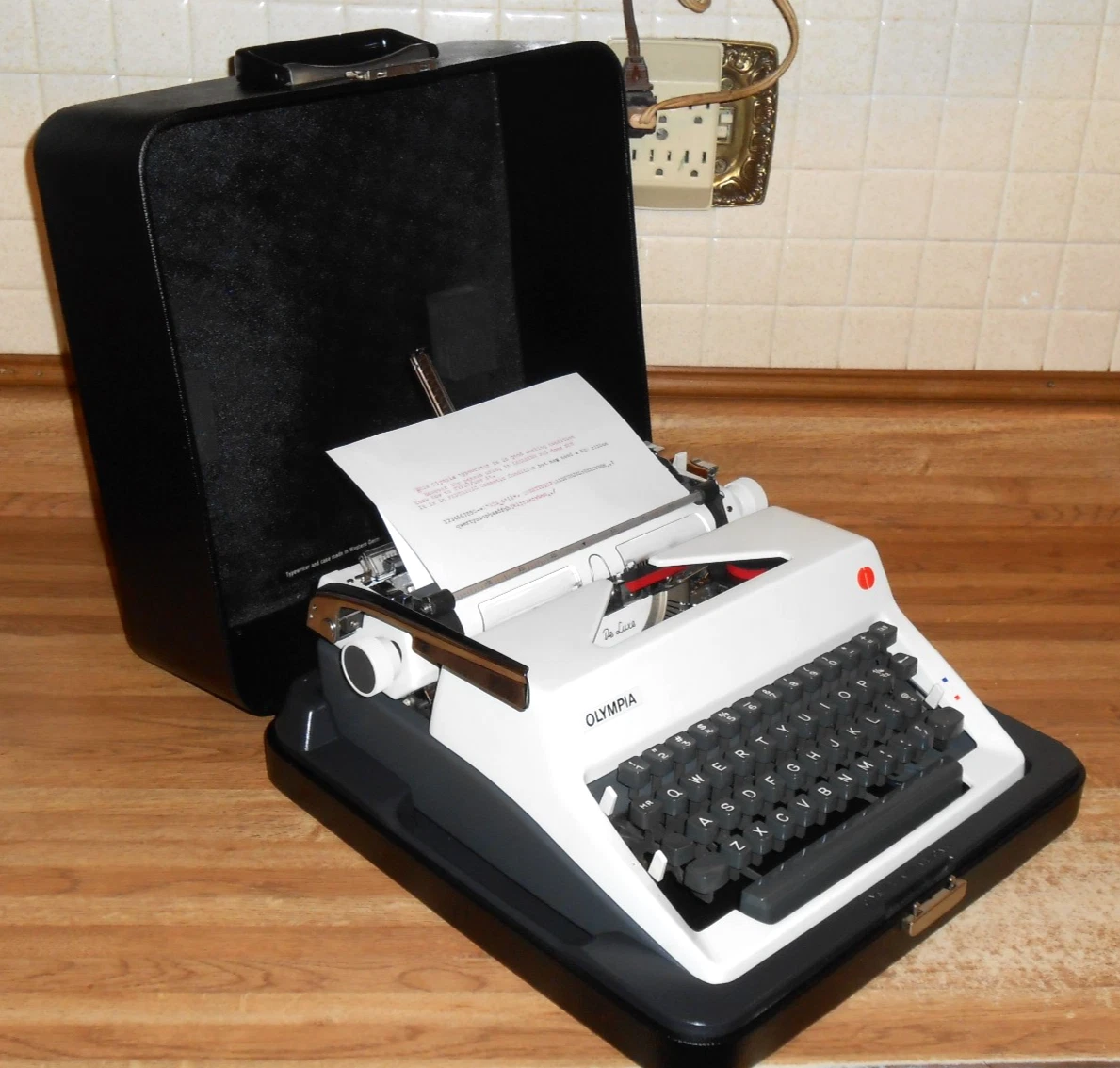 Olympia Collectible Typewriters with Vintage for sale | eBay