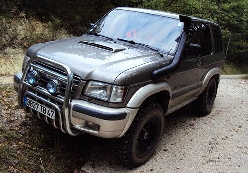 Isuzu Trooper / Monterey Snorkel Kit Raised Air Intake Fits Years 1992 to 2004 - Picture 5 of 7