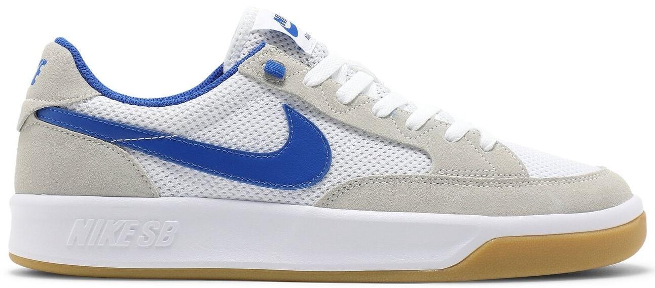 nike sb adversary trainers in summit white gum