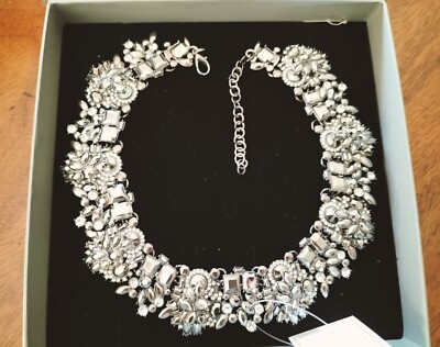 BRAND NEW House of Aria Anoir Rhinestone Statement Necklace