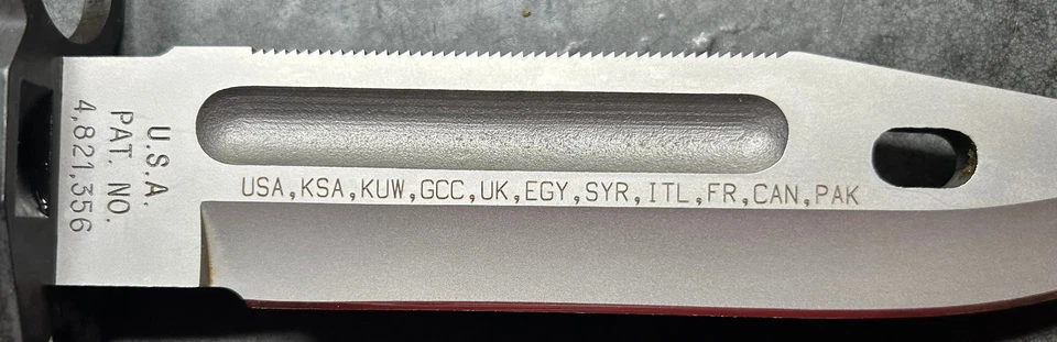 BAYONET: PHROBIS III INTERNATIONAL M9A1 SAUDI ABIA DESERT STORM Comemorativo - Imagem 3 de 4