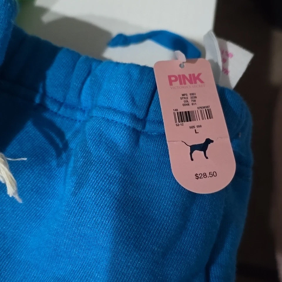 Conjunto de conjunto VS PINK Top LS, pantalones estilo jogger nuevo con etiquetas grandes Foto 2 de 3
