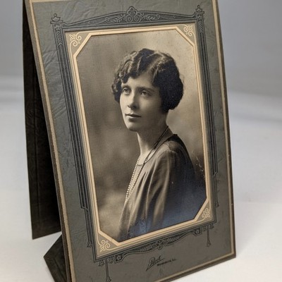 Vtg 1920s Root Studio Monmouth IL Flapper Woman Photo Portrait Pearls Bob Hair