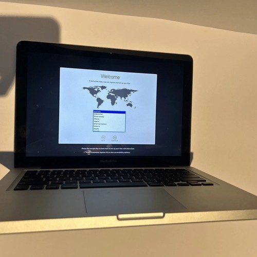 MacBook Pro Mid 2012 13-inch Silver i5-3210M 120GB SSD 4GB RAM macOS Catalina