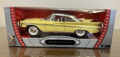 Road Signature 1961 Desoto Adventurer Yellow Diecast 1:18 Scale New