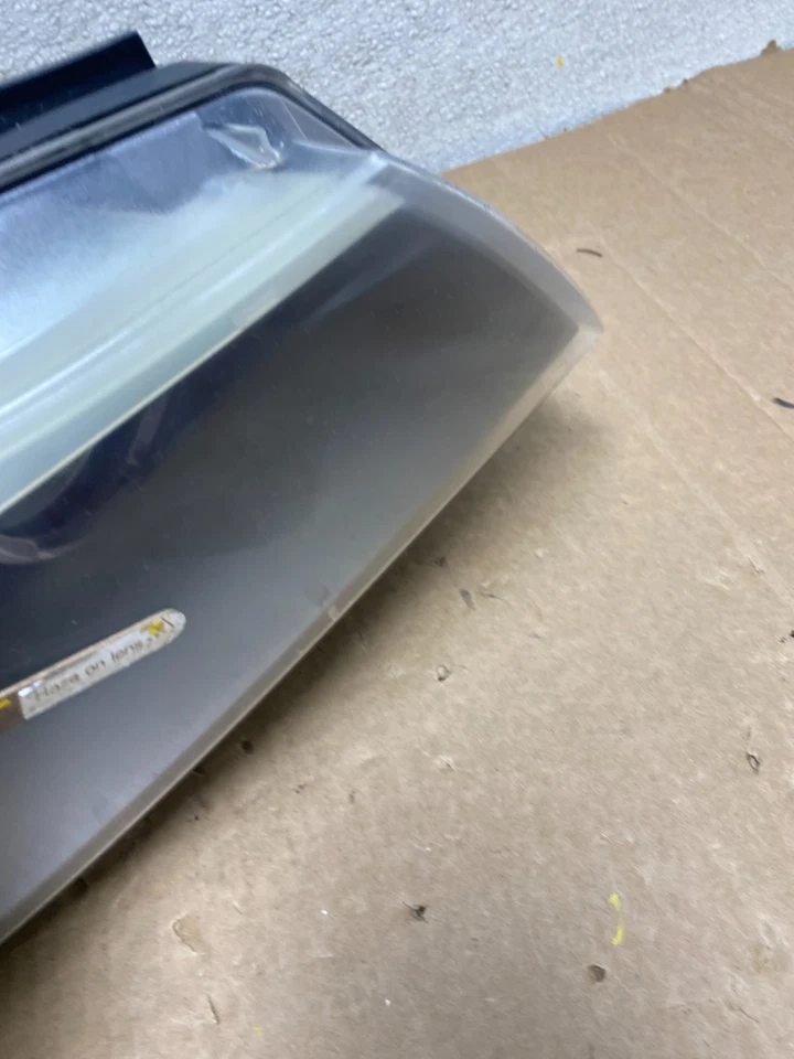 Faro halógeno pasajero derecho bmw serie 3 328i 2009-2011 sedán 4/d U9793 DW Foto 4 de 4