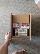 Imagen de Mystery Box Of Manga: Includes Many Volumes Of Claymore