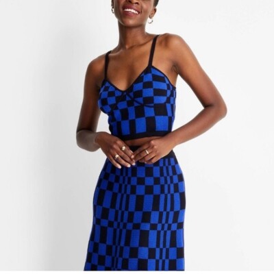   FUTURE COLLECTIVE x Target Kahlana Barfield V-neck Bralette Tank Top Sweater
