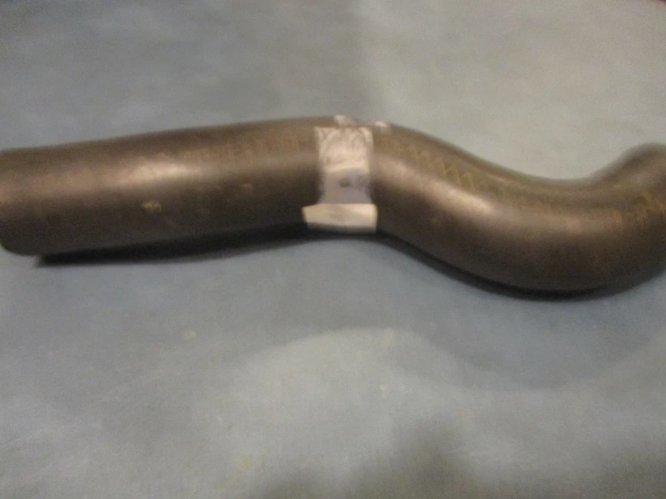 VW Upper Radiator Hose, Rabbit, Jetta, Scirocco - Image 2 of 2