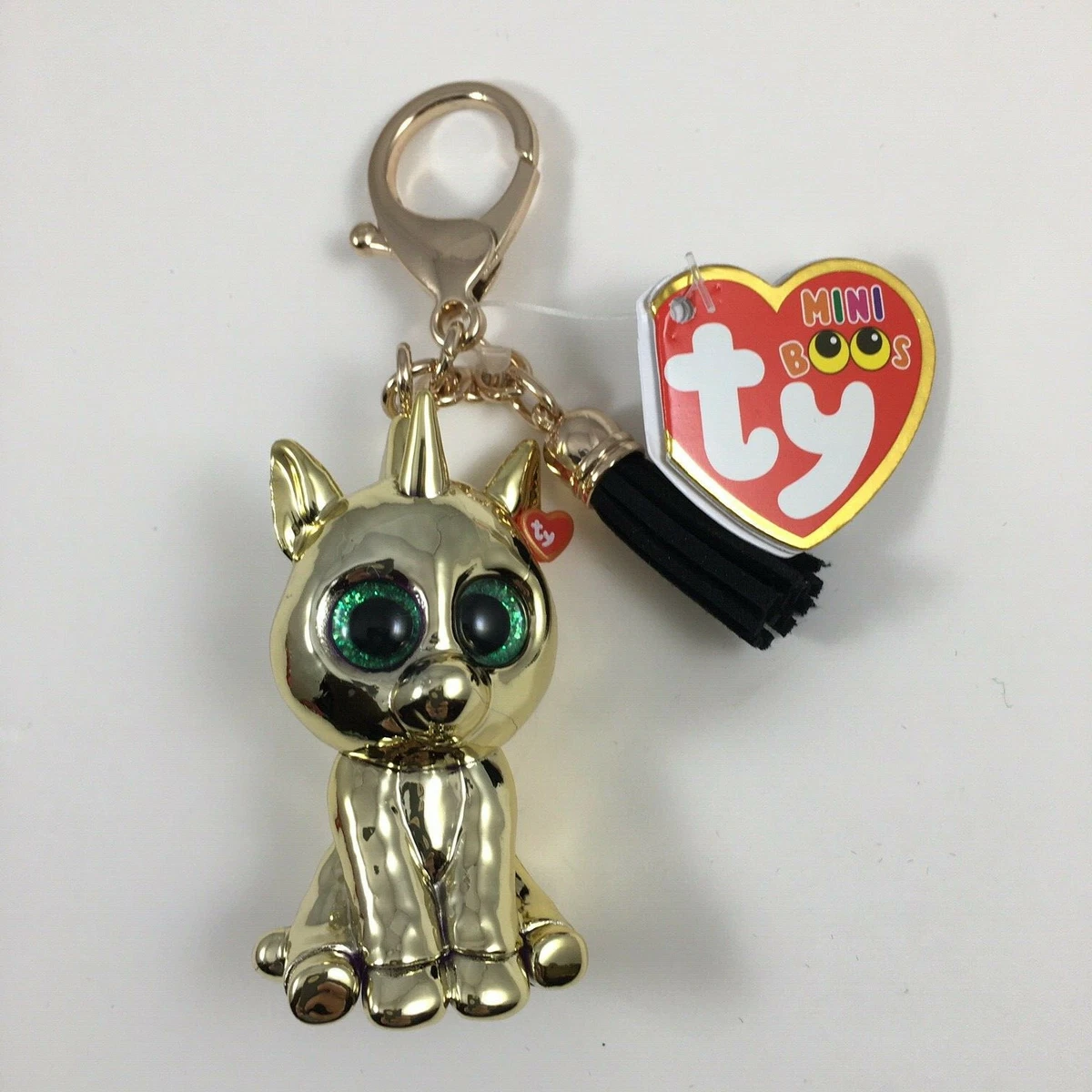 Kitt-A-Boo: A key holder with a cute surprise.