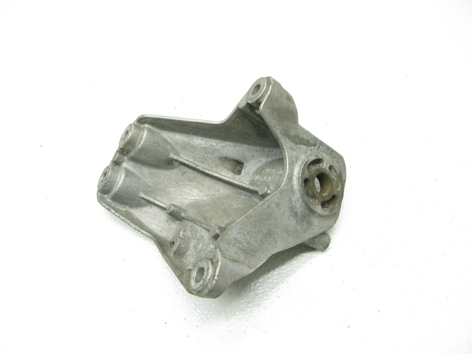 02-09 SOPORTE MONTAJE TRANSMISIÓN IZQUIERDA AUDI B7 A4 S4 CONVERTIBLE 092021 Foto 2 de 4