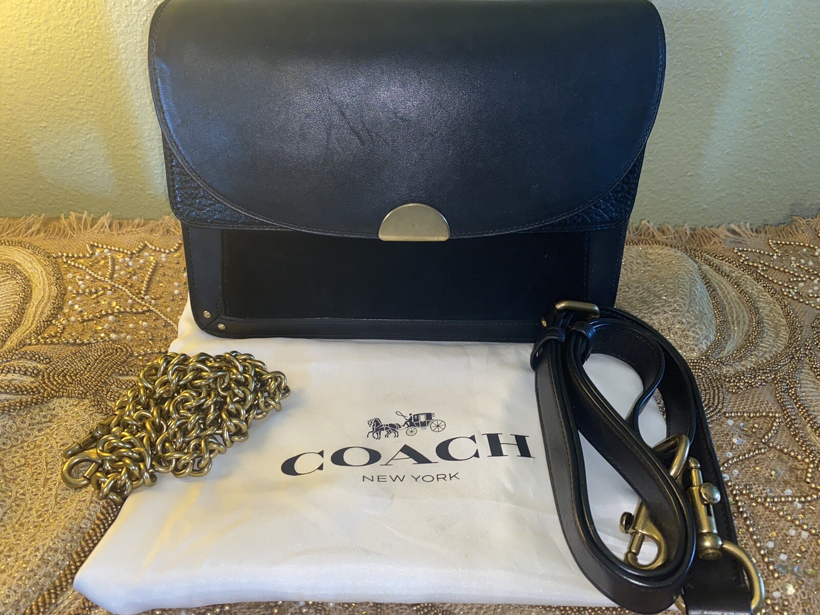 COACH Dreamer Shoulder Bag Black ⭐️Leather Interior… Gem