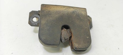 Volkswagen PASSAT B5 1999 Schloss Heckklappe Kofferraumdeckel UST49267