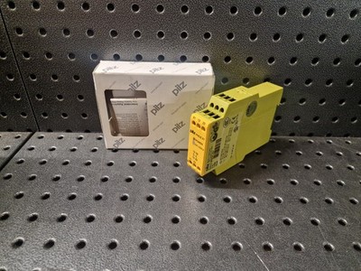 PILZ PNOZ X7 Sicherheitsschaltgerät 774059 24VACDC 2n/o Neu