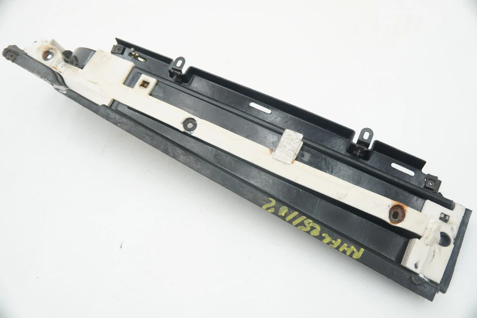 Panel de moldura de cubierta de umbral de puerta basculante lateral derecho 4865888AD OEM Dodge Viper 2003-10 Foto 4 de 4